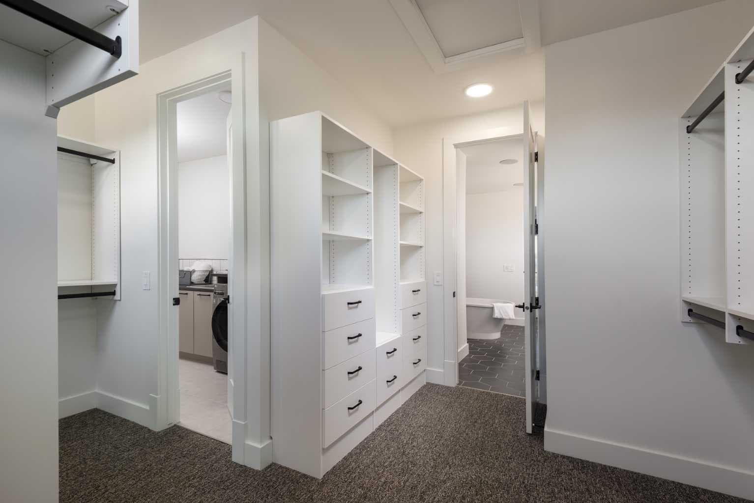 116 Greenwich Heath NW