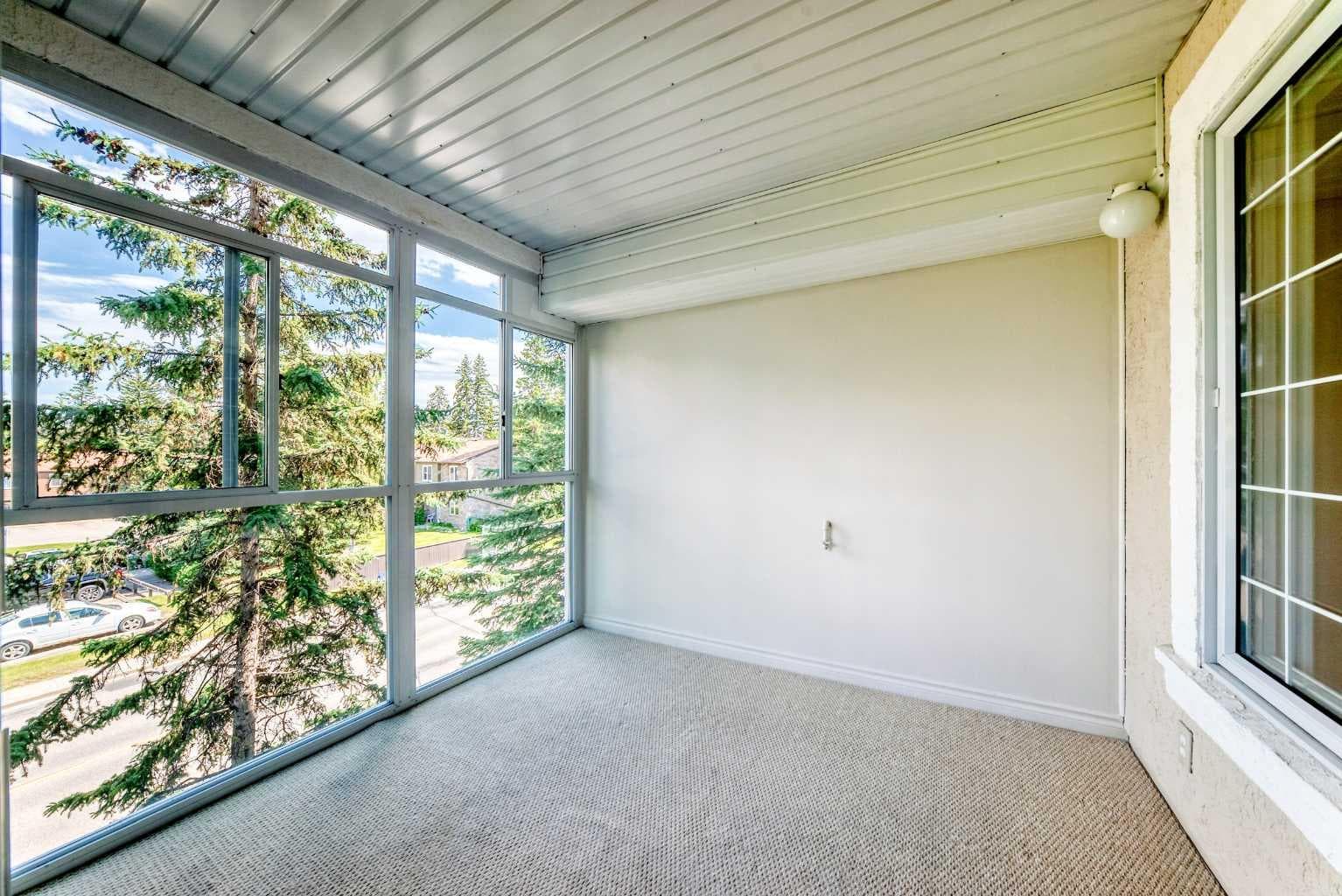 311, 8535 Bonaventure Drive SE