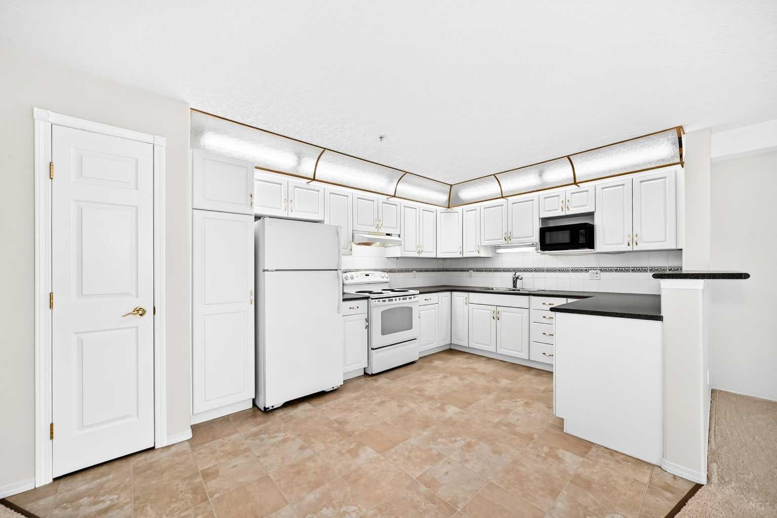 311, 8535 Bonaventure Drive SE