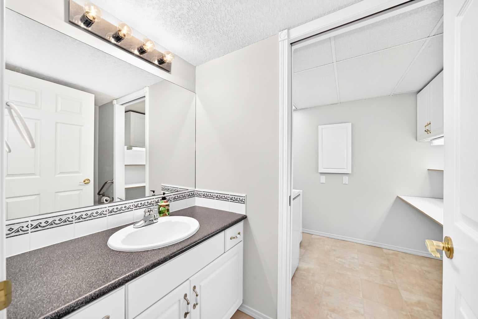 311, 8535 Bonaventure Drive SE