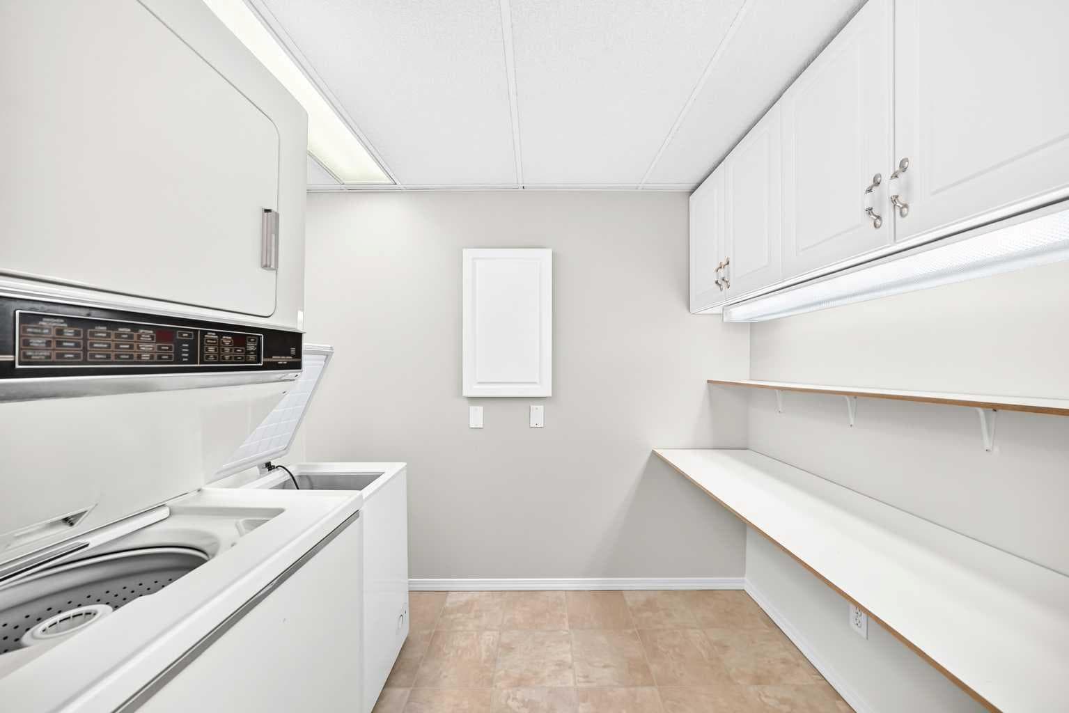 311, 8535 Bonaventure Drive SE