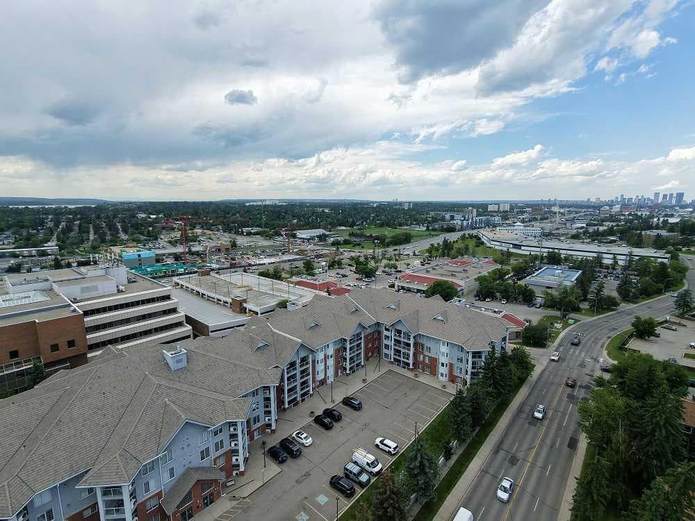 311, 8535 Bonaventure Drive SE