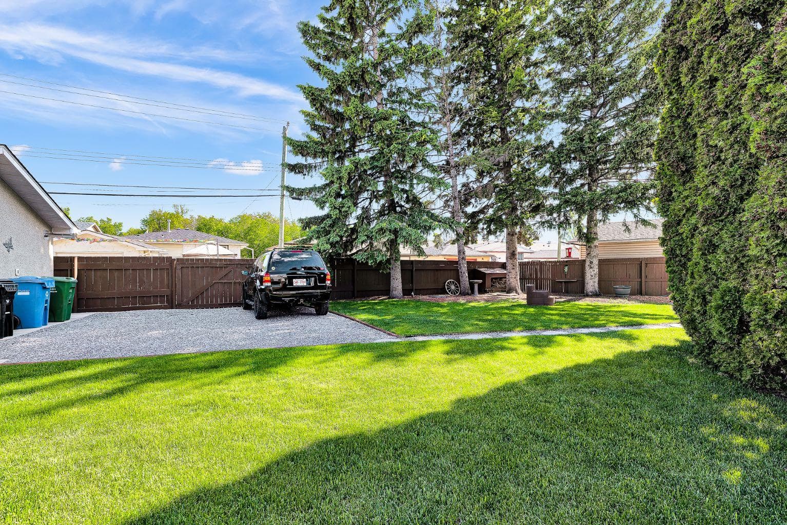 173 Margate Close NE
