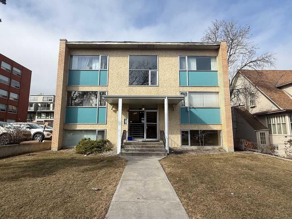 1803 9 Street SW