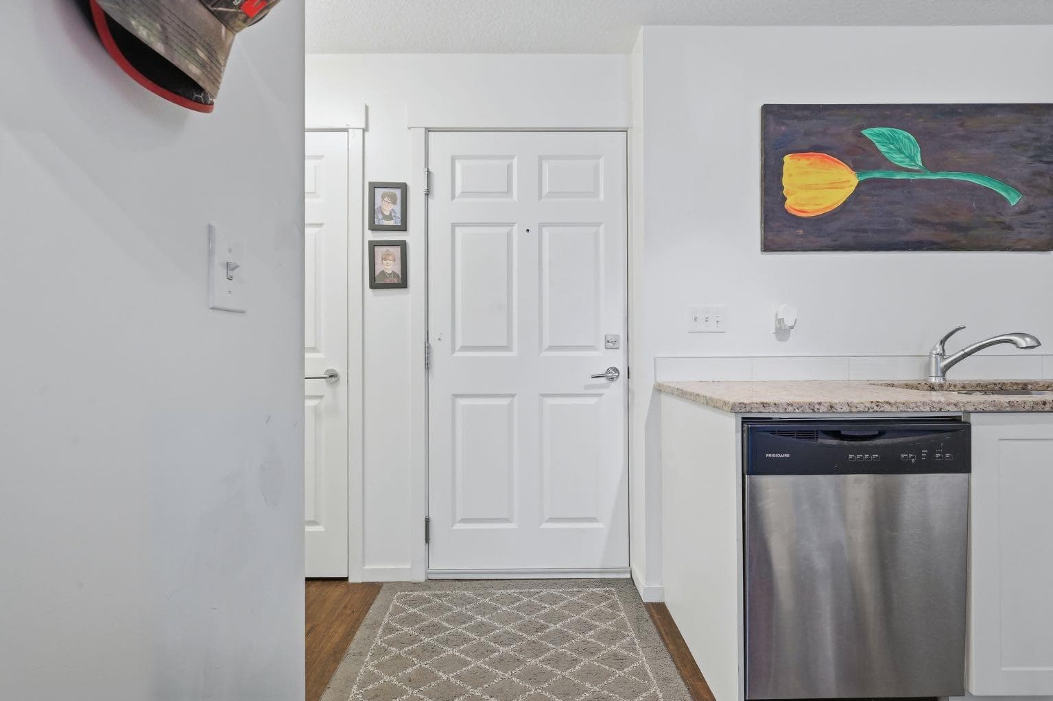 3315, 755 Copperpond Boulevard SE