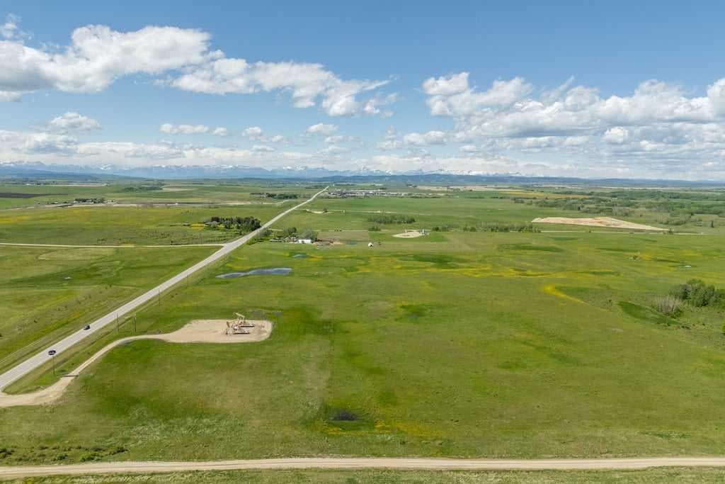 270012 Range Road 40  