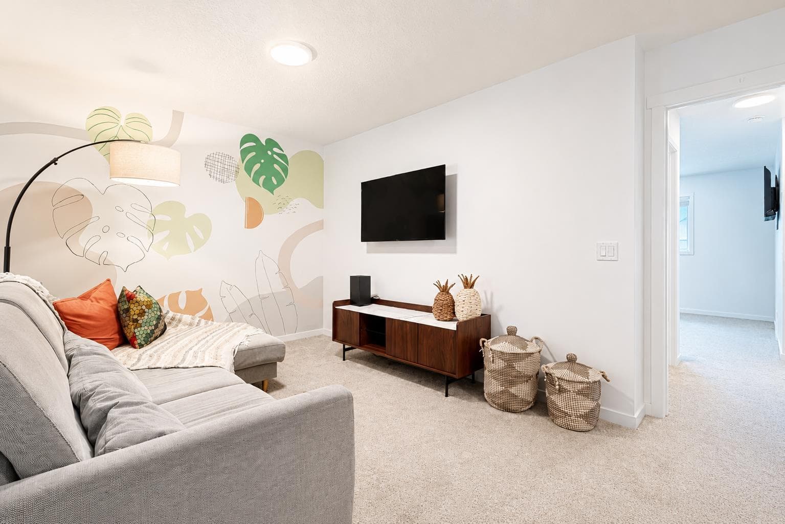 229 Masters Row SE