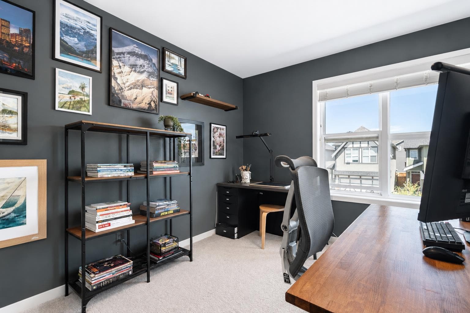 229 Masters Row SE