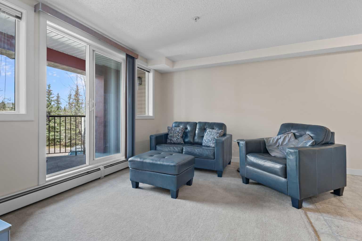 201, 162 Country Village Circle NE