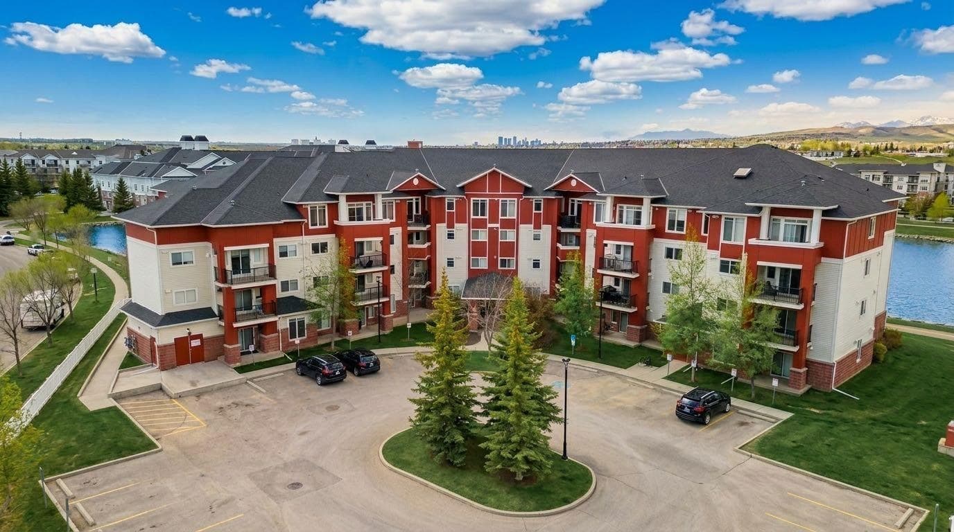 201, 162 Country Village Circle NE