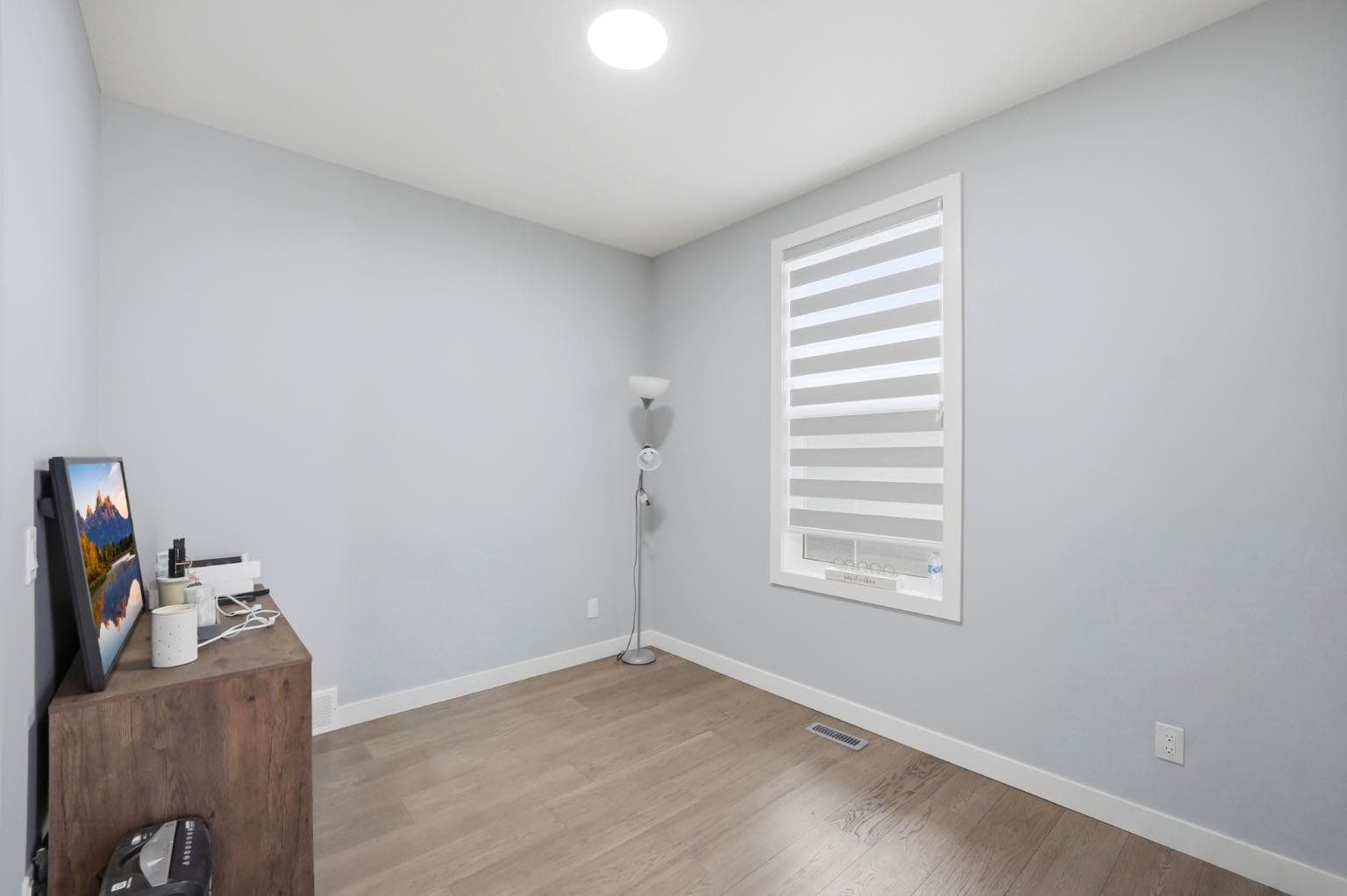 79 amblefield Grove NW