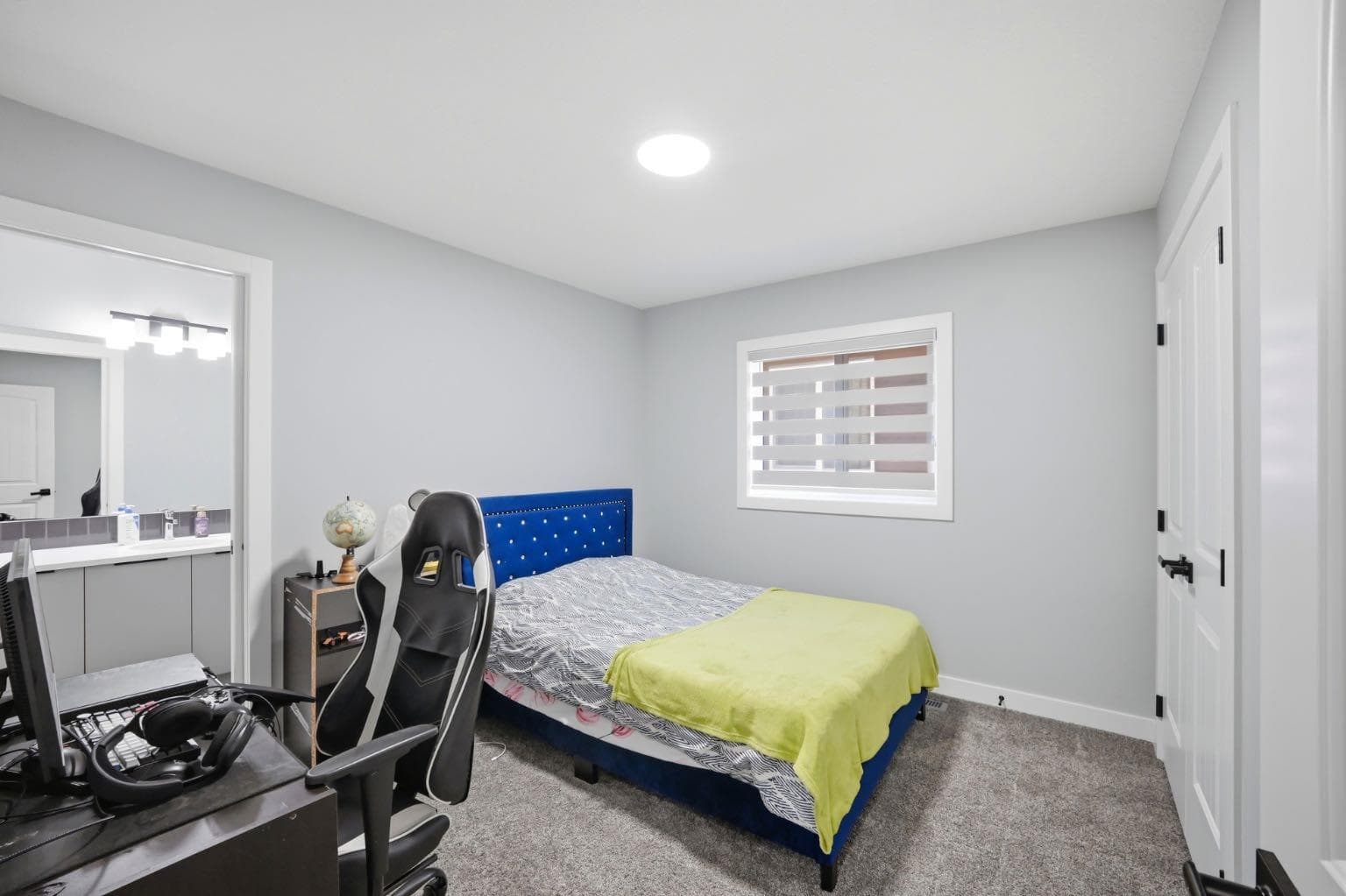 79 amblefield Grove NW