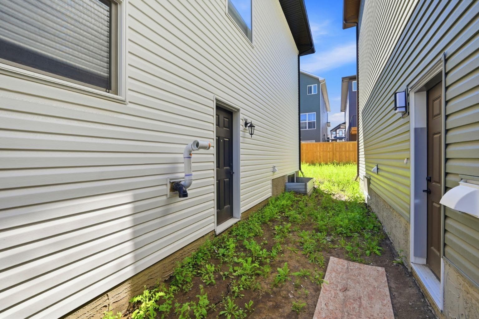 79 amblefield Grove NW