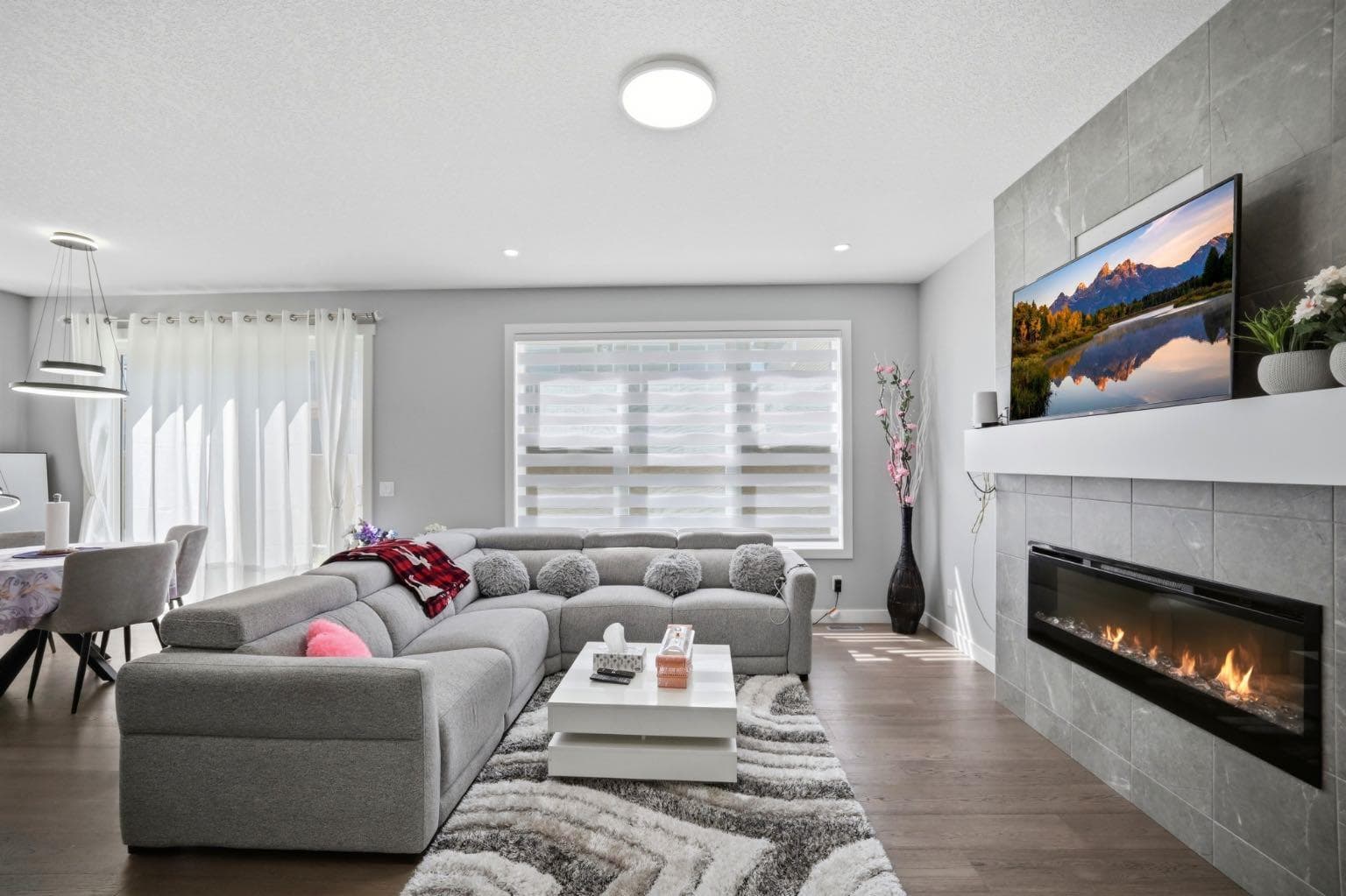 79 amblefield Grove NW