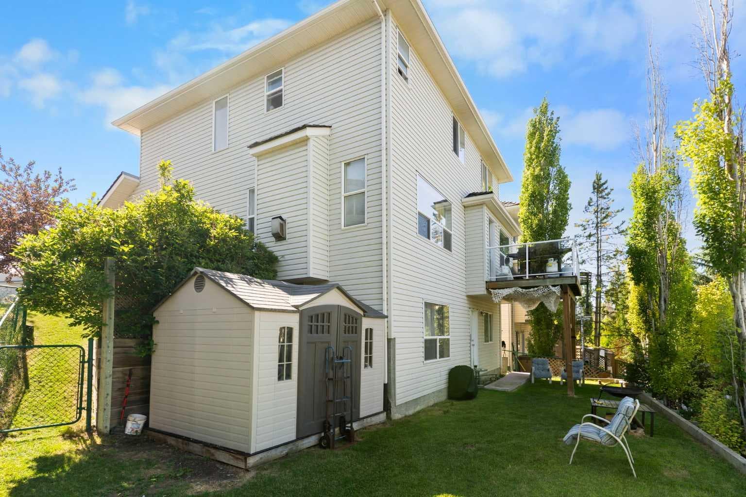 151 Bow Ridge Crescent 