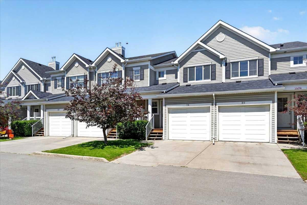 76 Country Village Lane NE