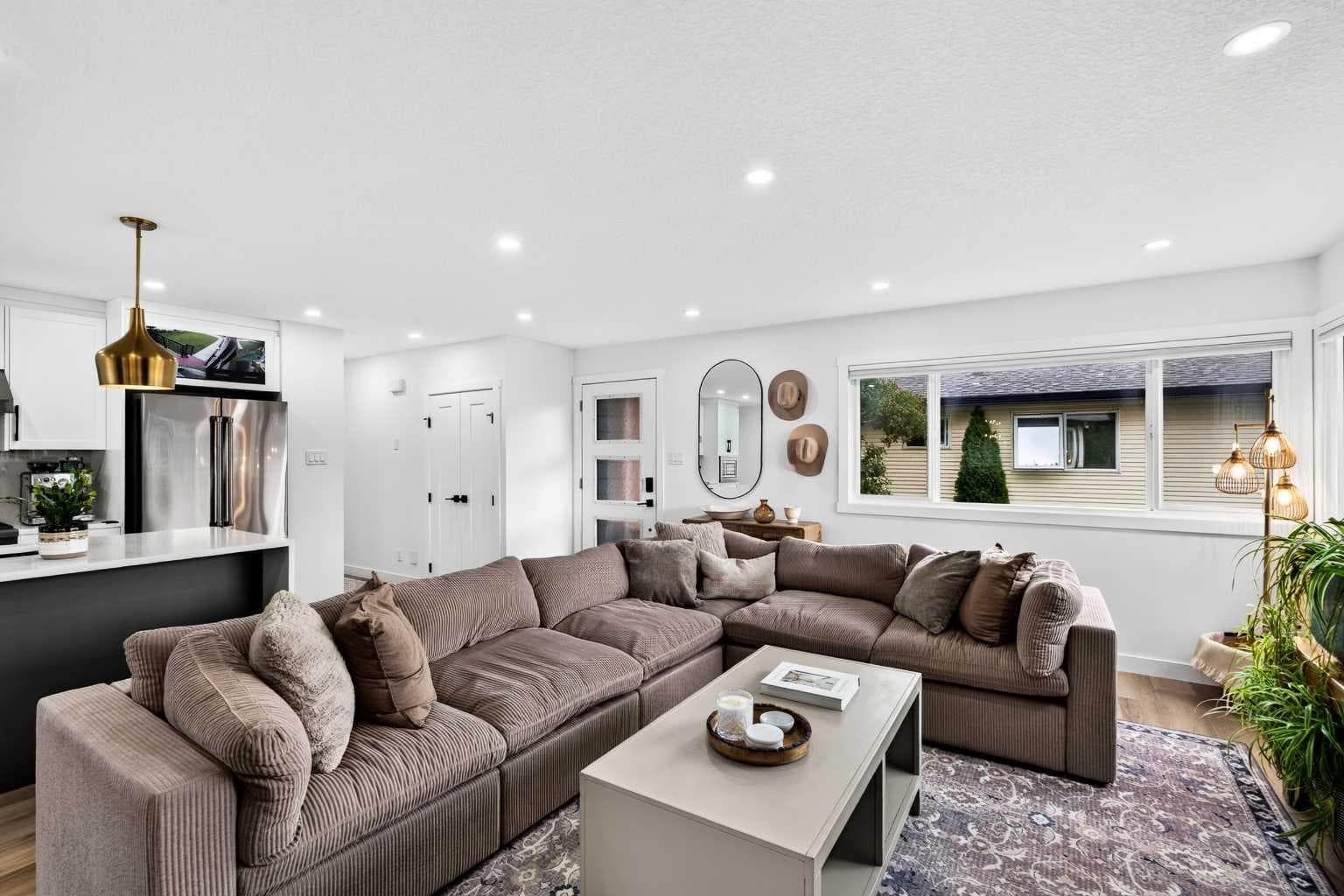 9512 Academy Drive SE