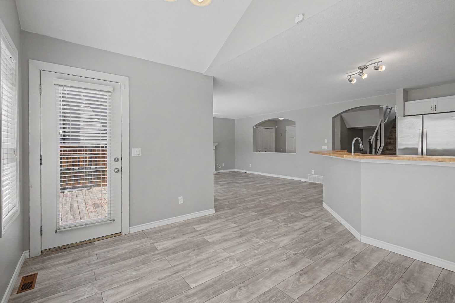 27 Bridlerange Circle SW