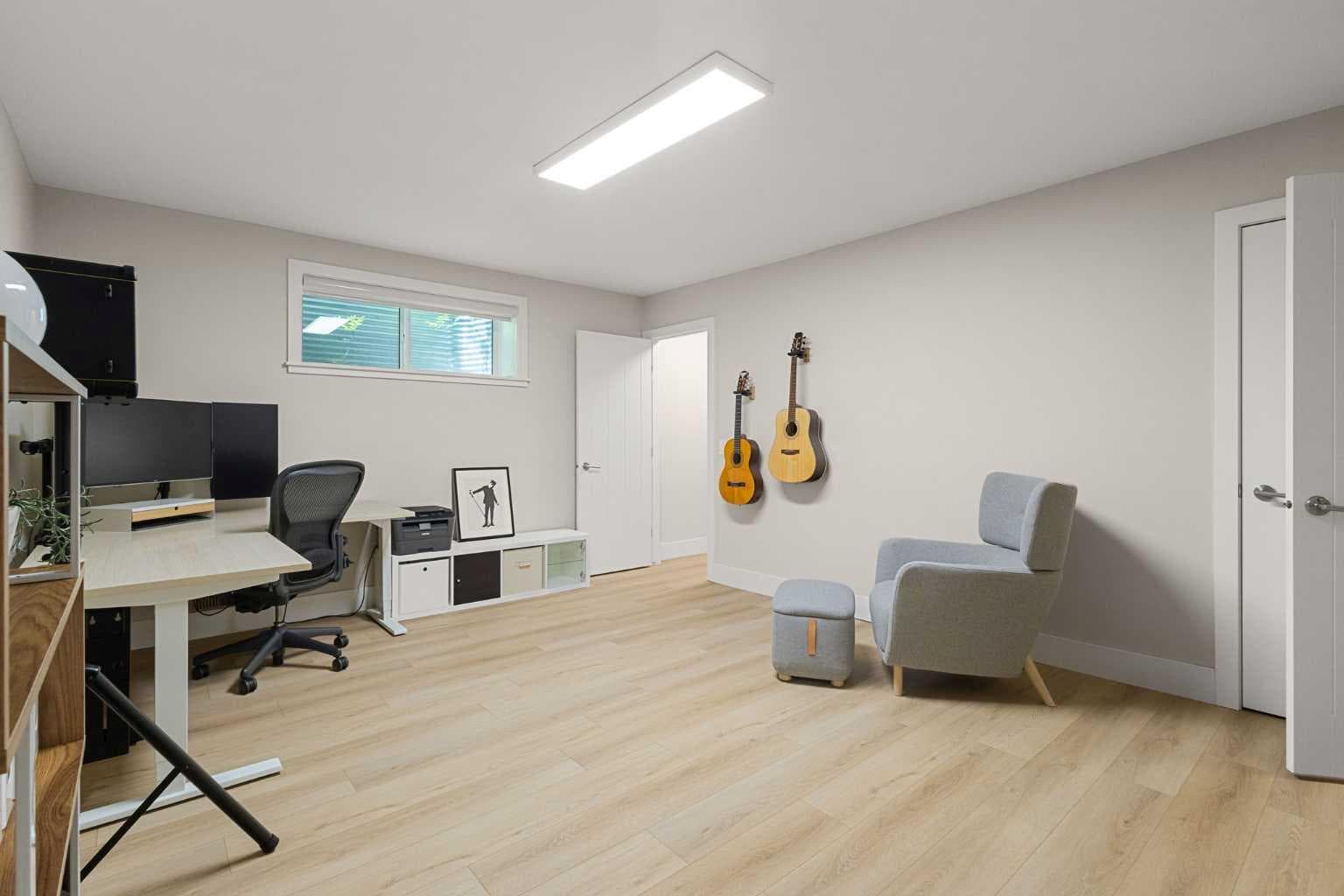 3804 Sarcee Road SW