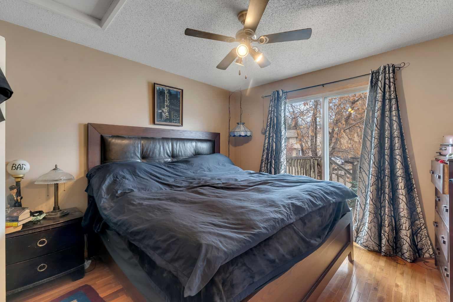 115 Deerfield Drive SE