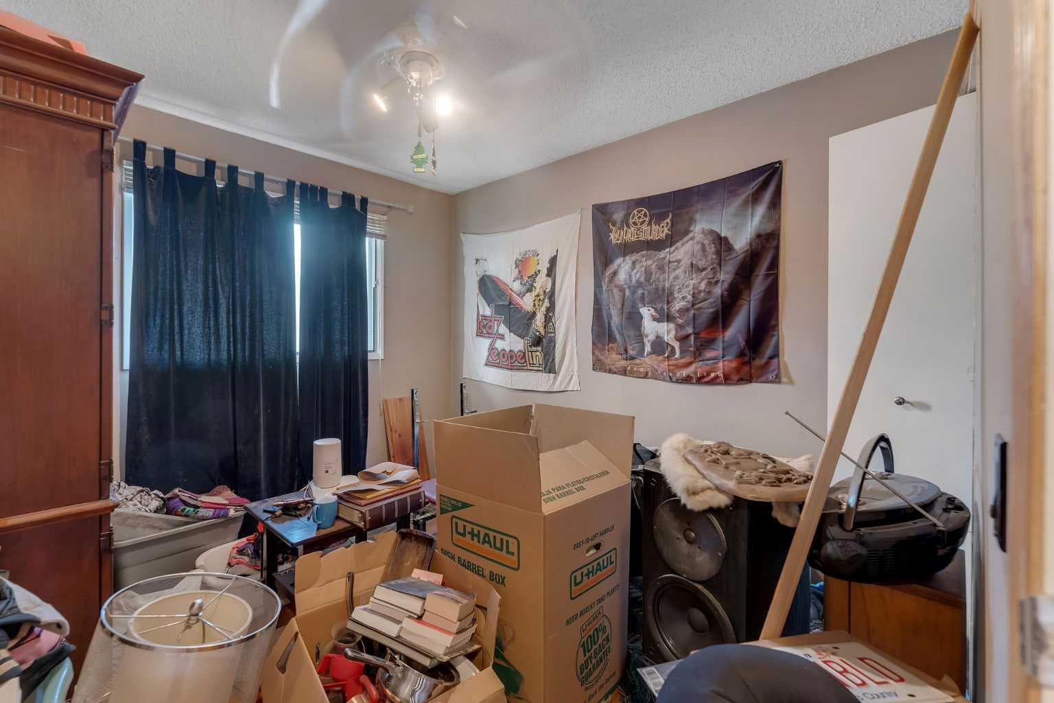 115 Deerfield Drive SE