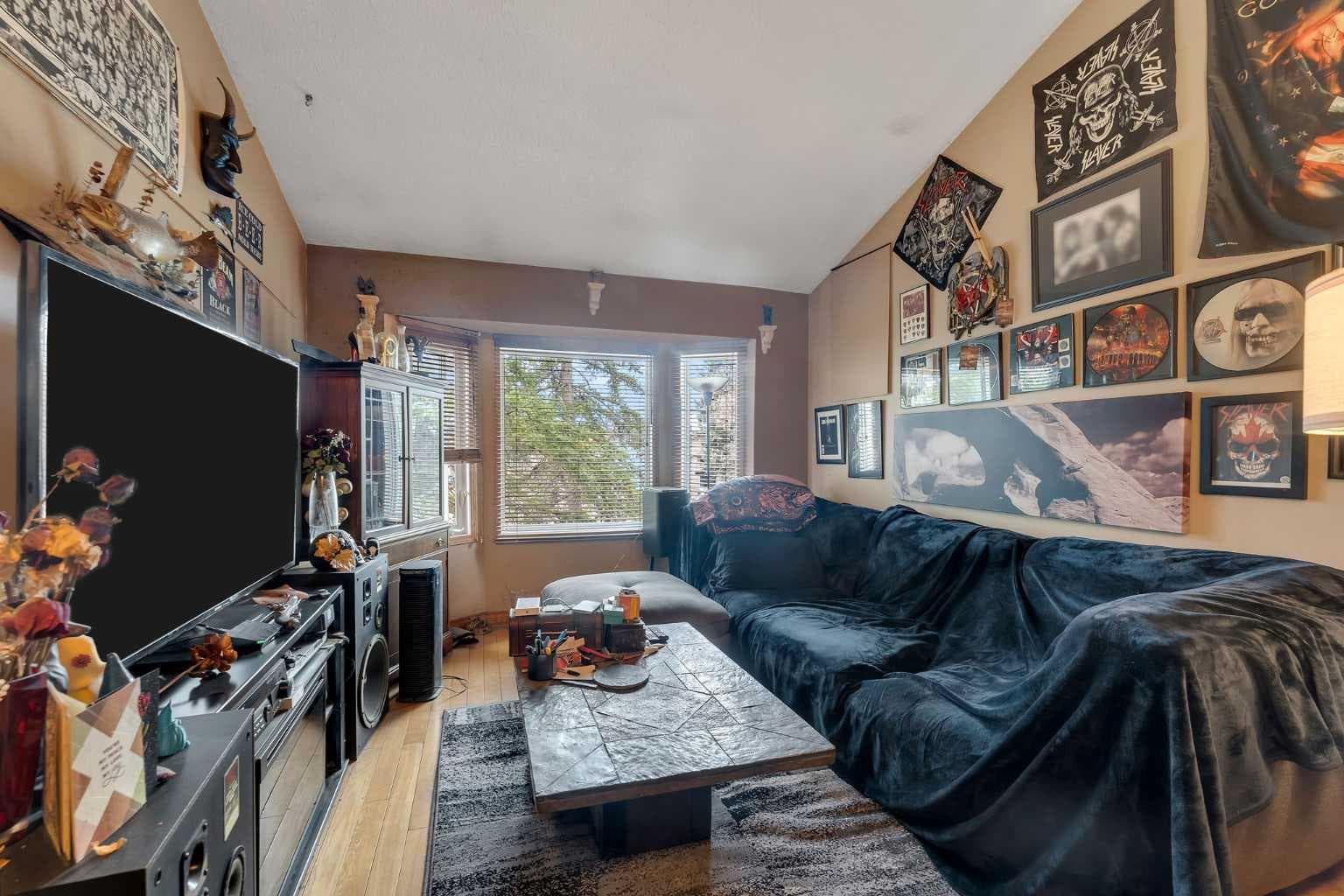 115 Deerfield Drive SE