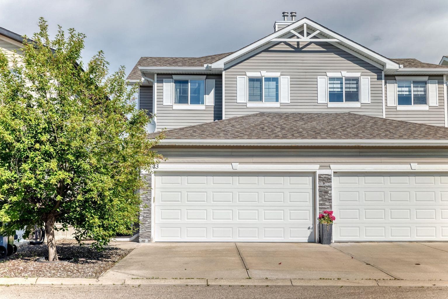 43 Rockmont Court NW