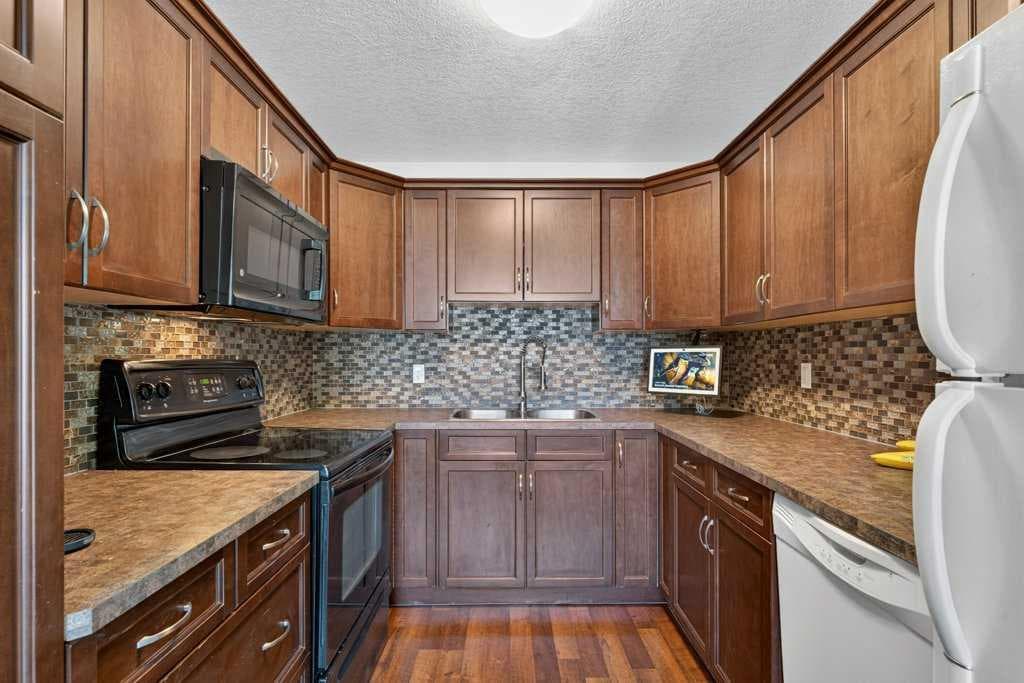 20 McKinley Road SE