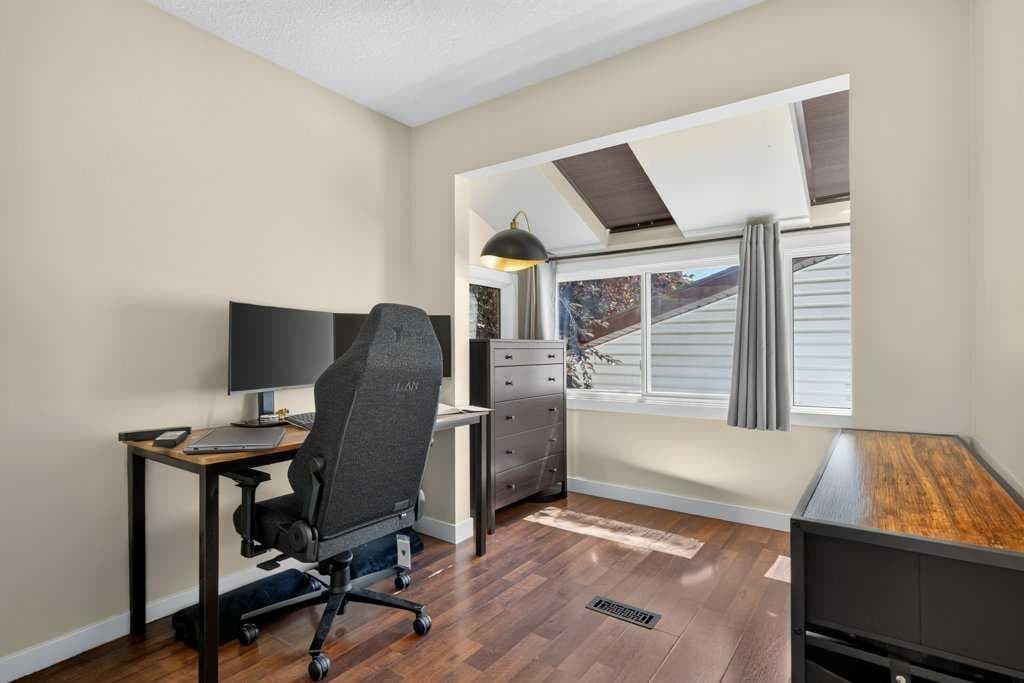 20 McKinley Road SE