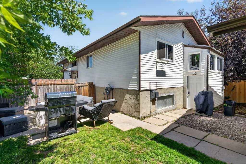 20 McKinley Road SE