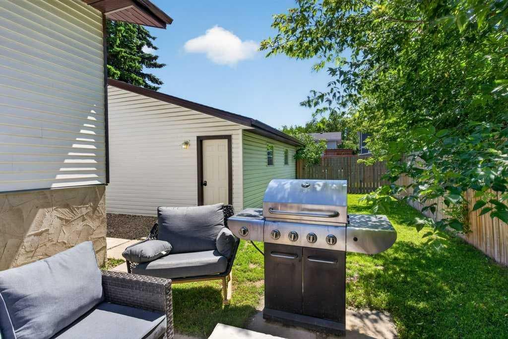 20 McKinley Road SE