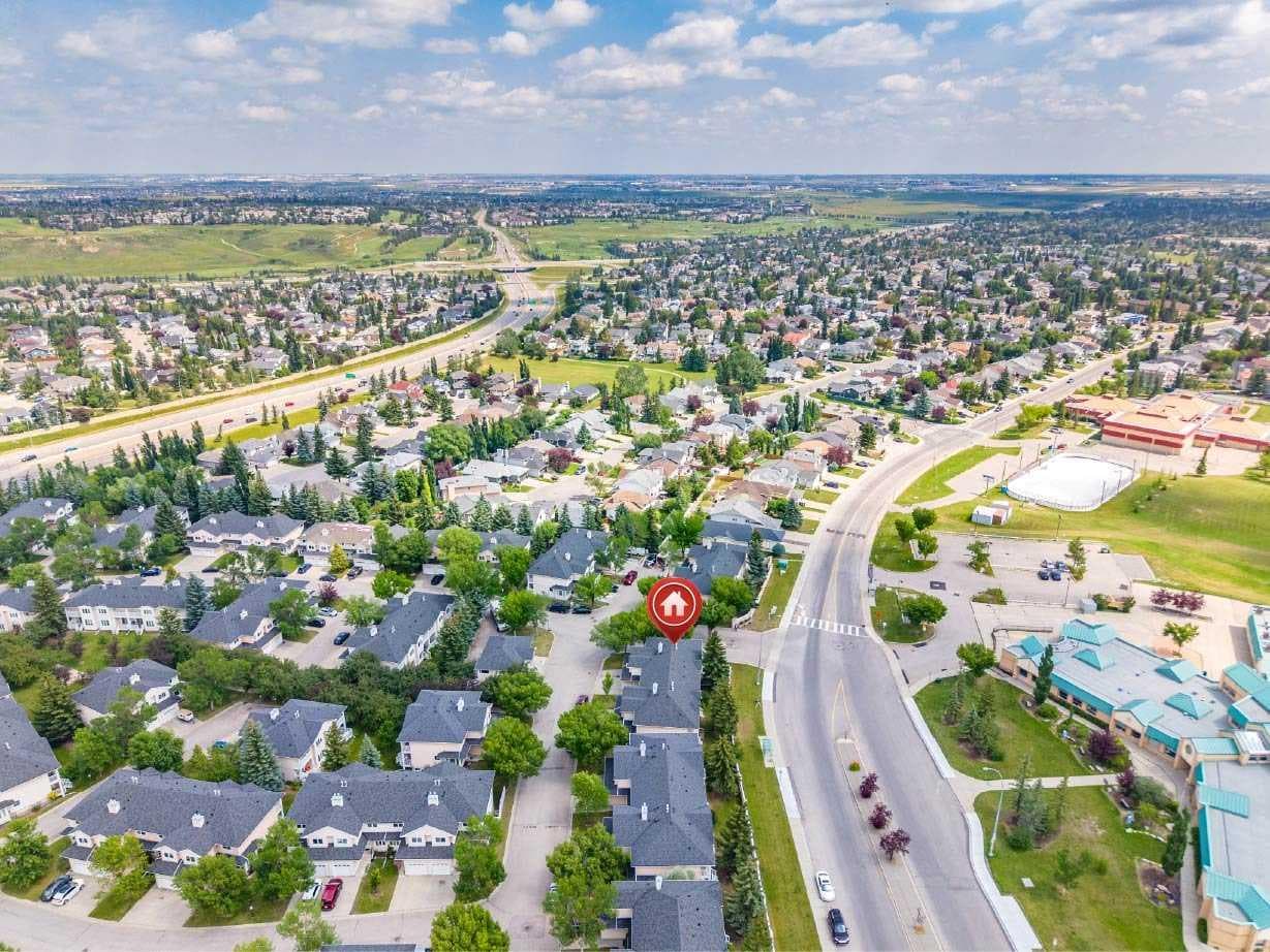 166, 388 Sandarac Drive NW