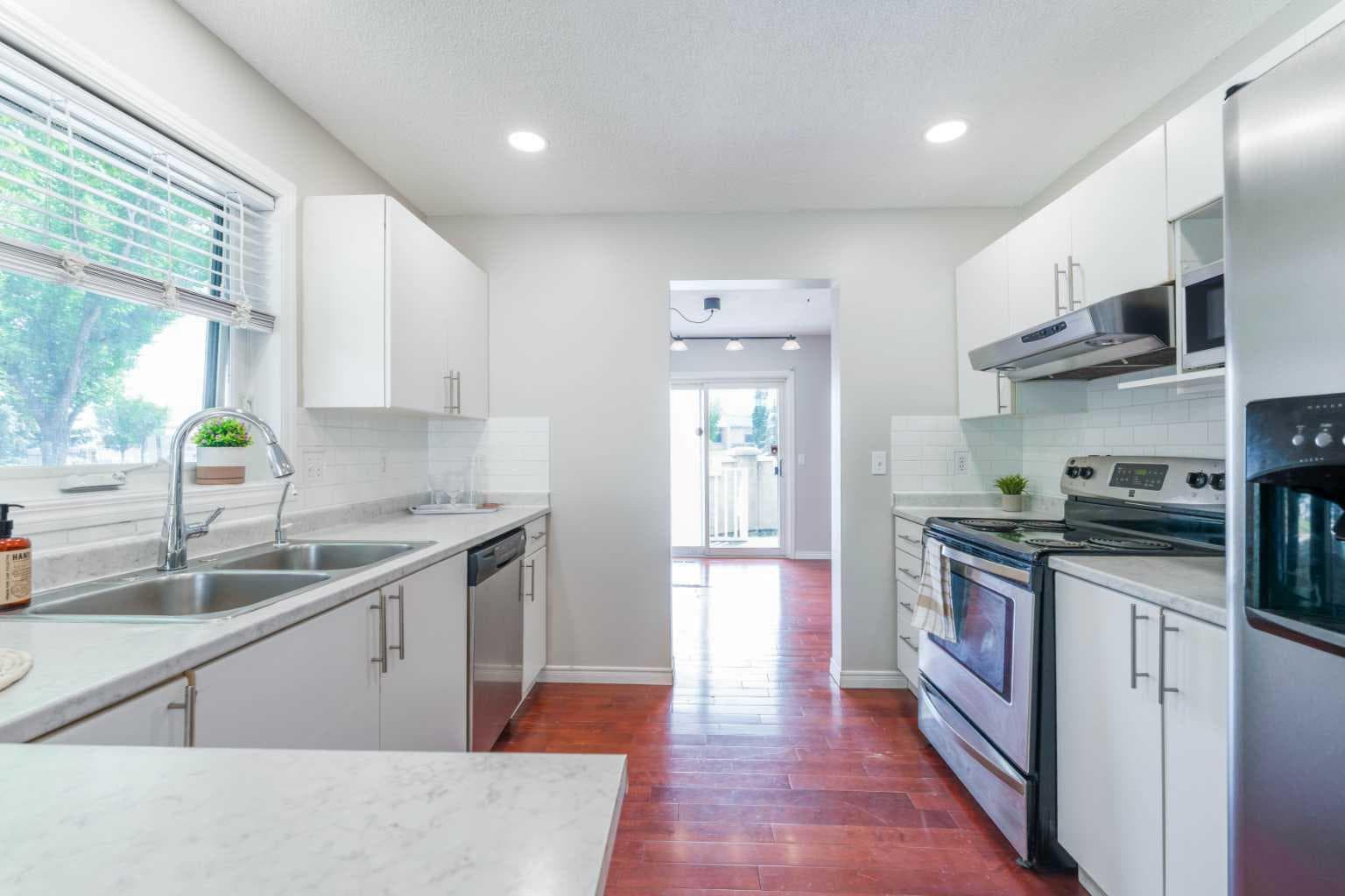 166, 388 Sandarac Drive NW