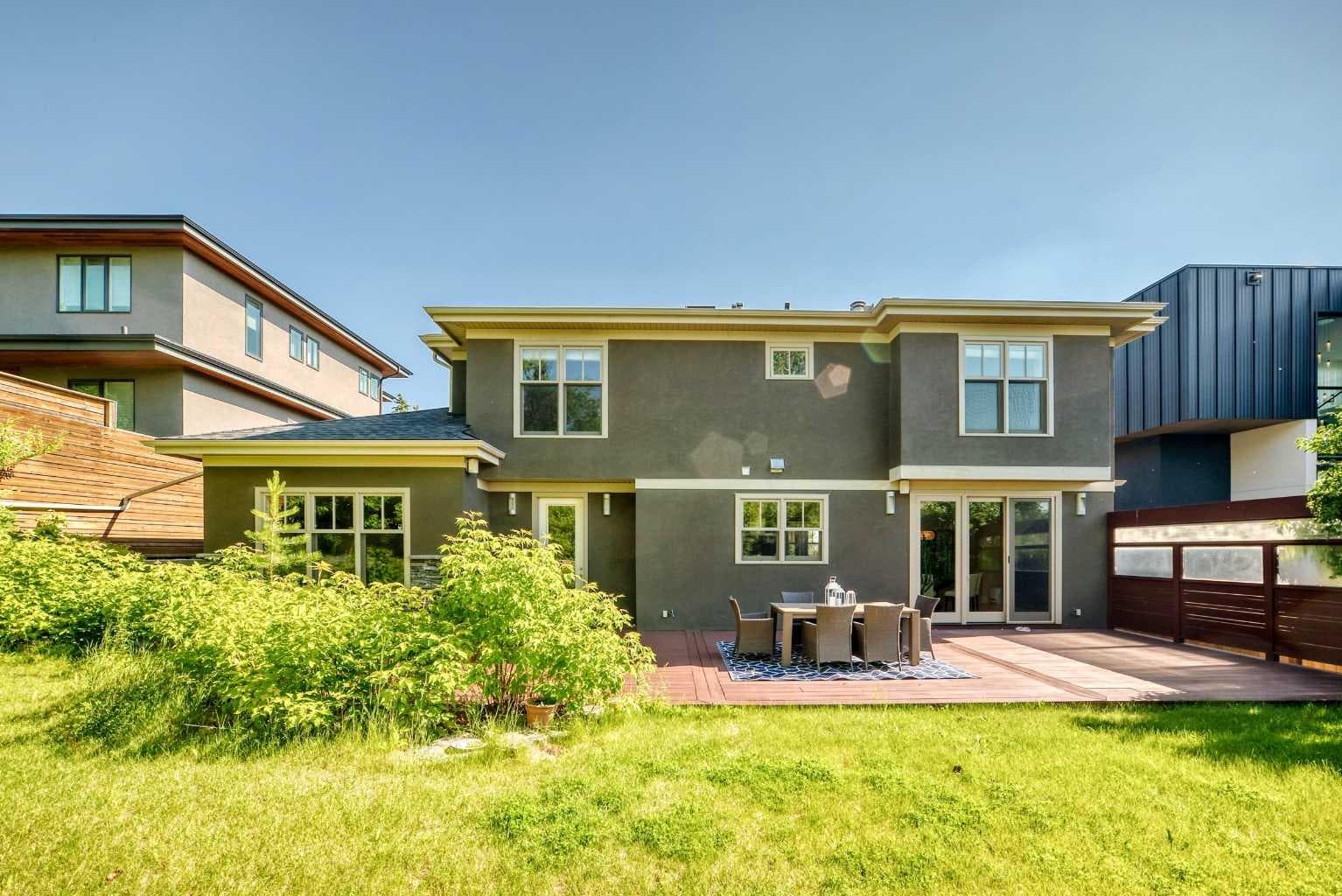 2312 12 Avenue NW