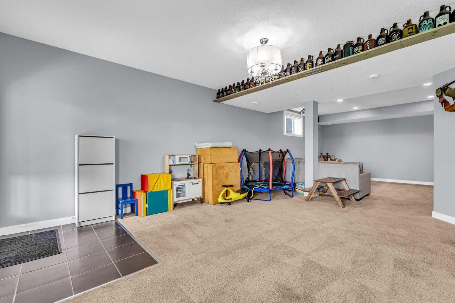 284 Rainbow Falls Way 