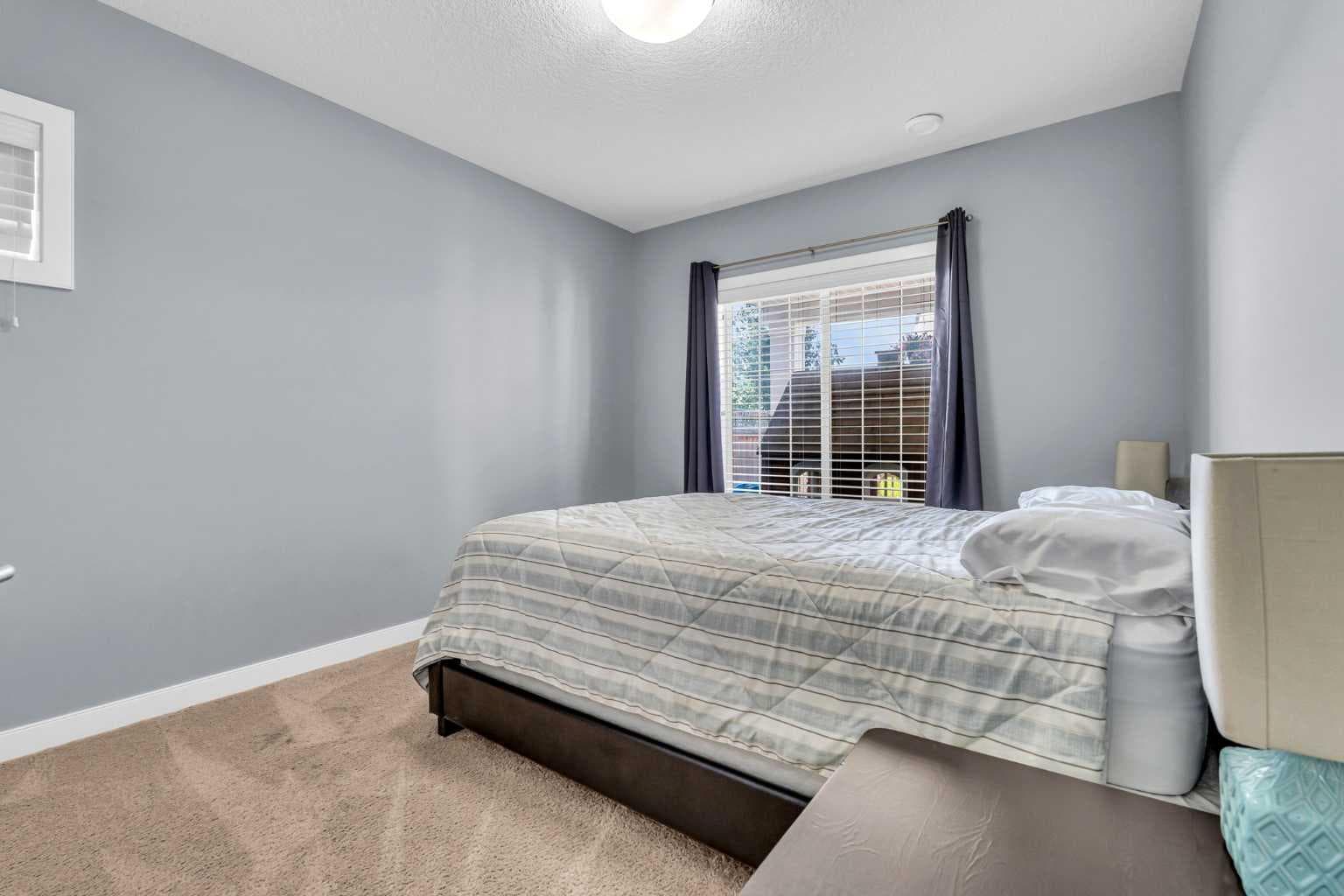 284 Rainbow Falls Way 