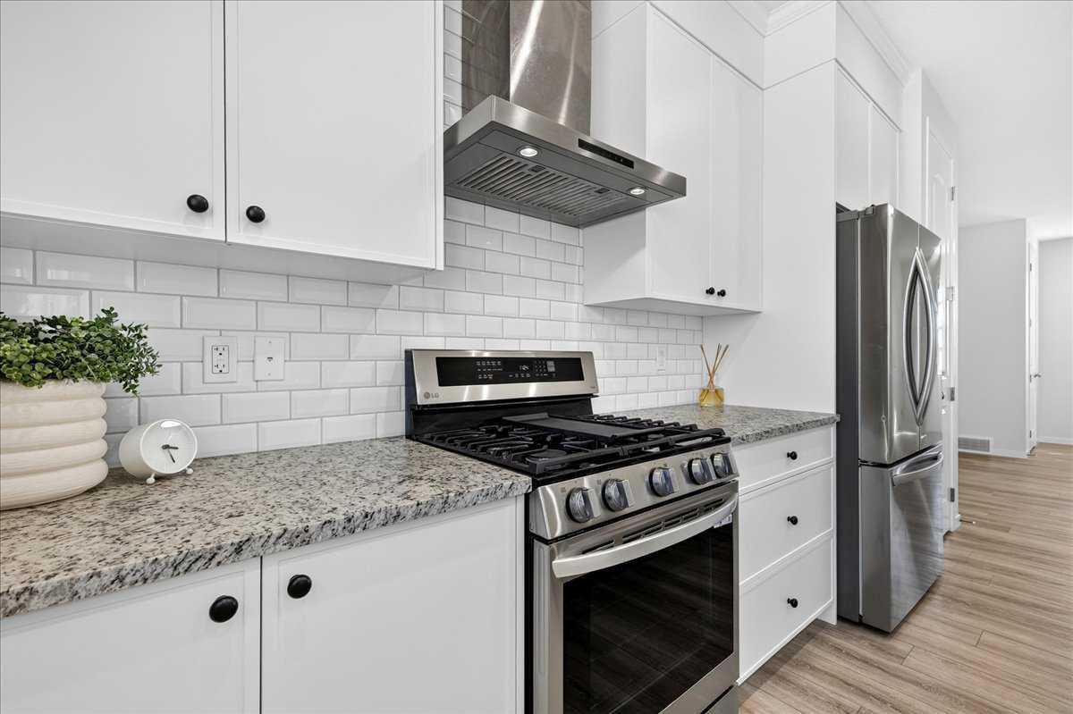 128 Setonstone Manor SE