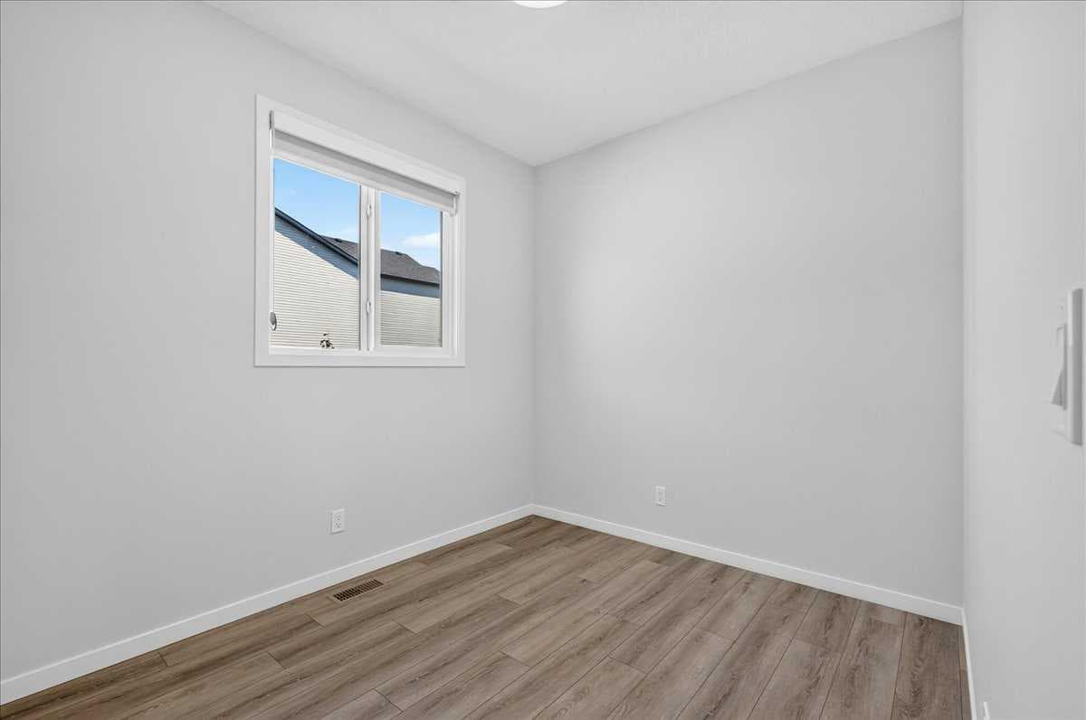 128 Setonstone Manor SE