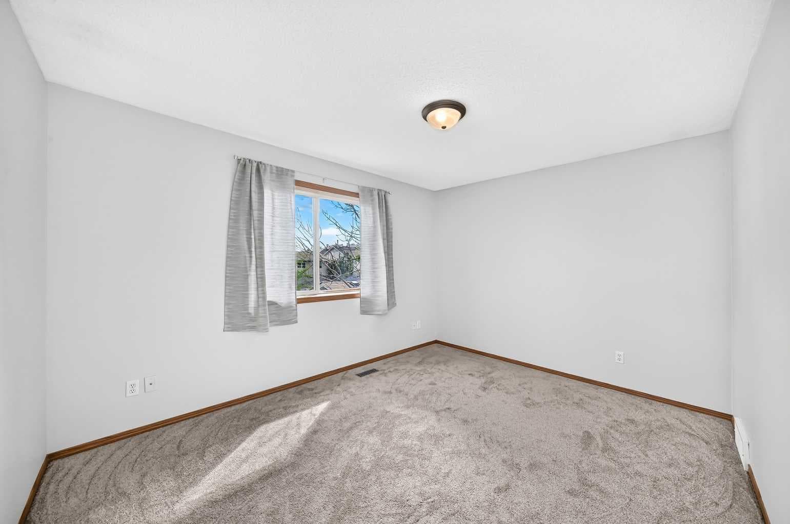 144 Covehaven Road NE