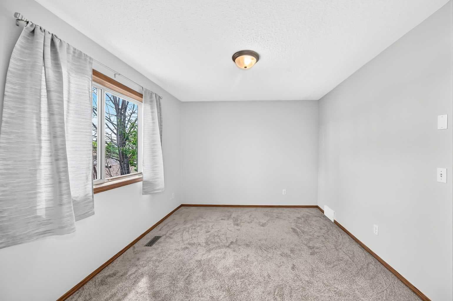 144 Covehaven Road NE