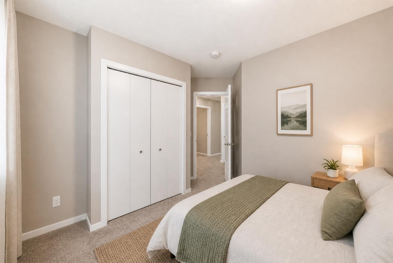 202, 245 Redstone Walk NE