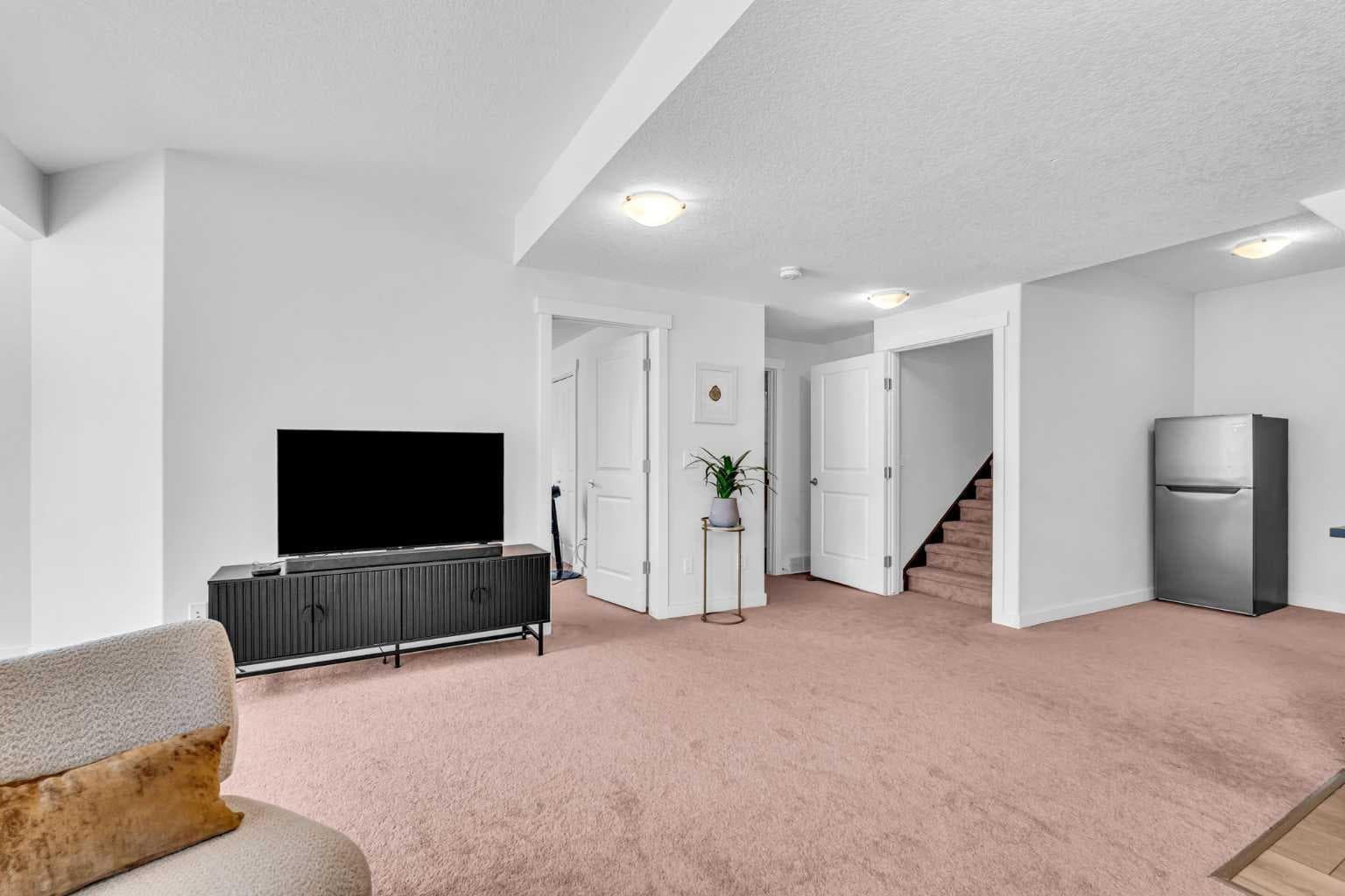 452 Evergreen Circle SW