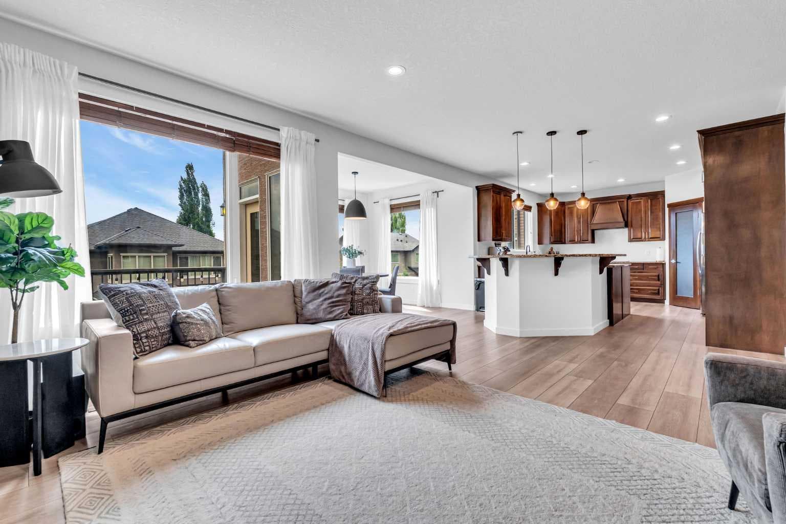 452 Evergreen Circle SW