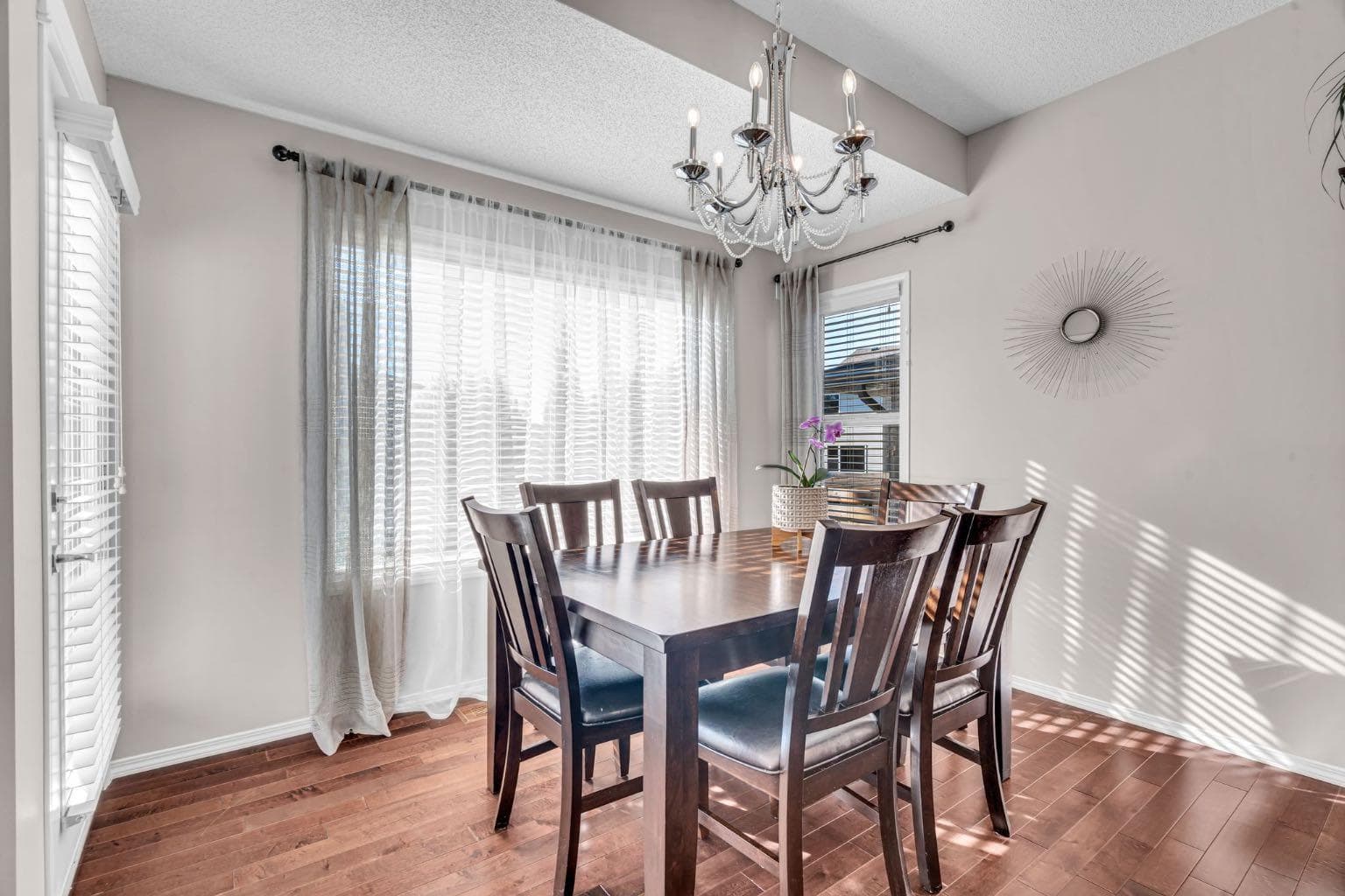 112 Walden Terrace SE