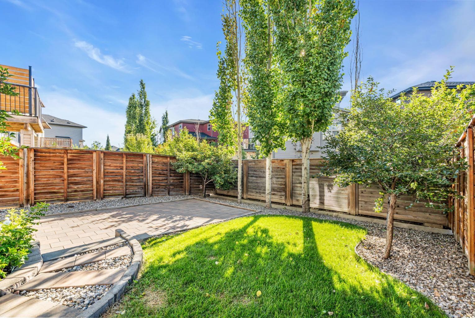 112 Walden Terrace SE