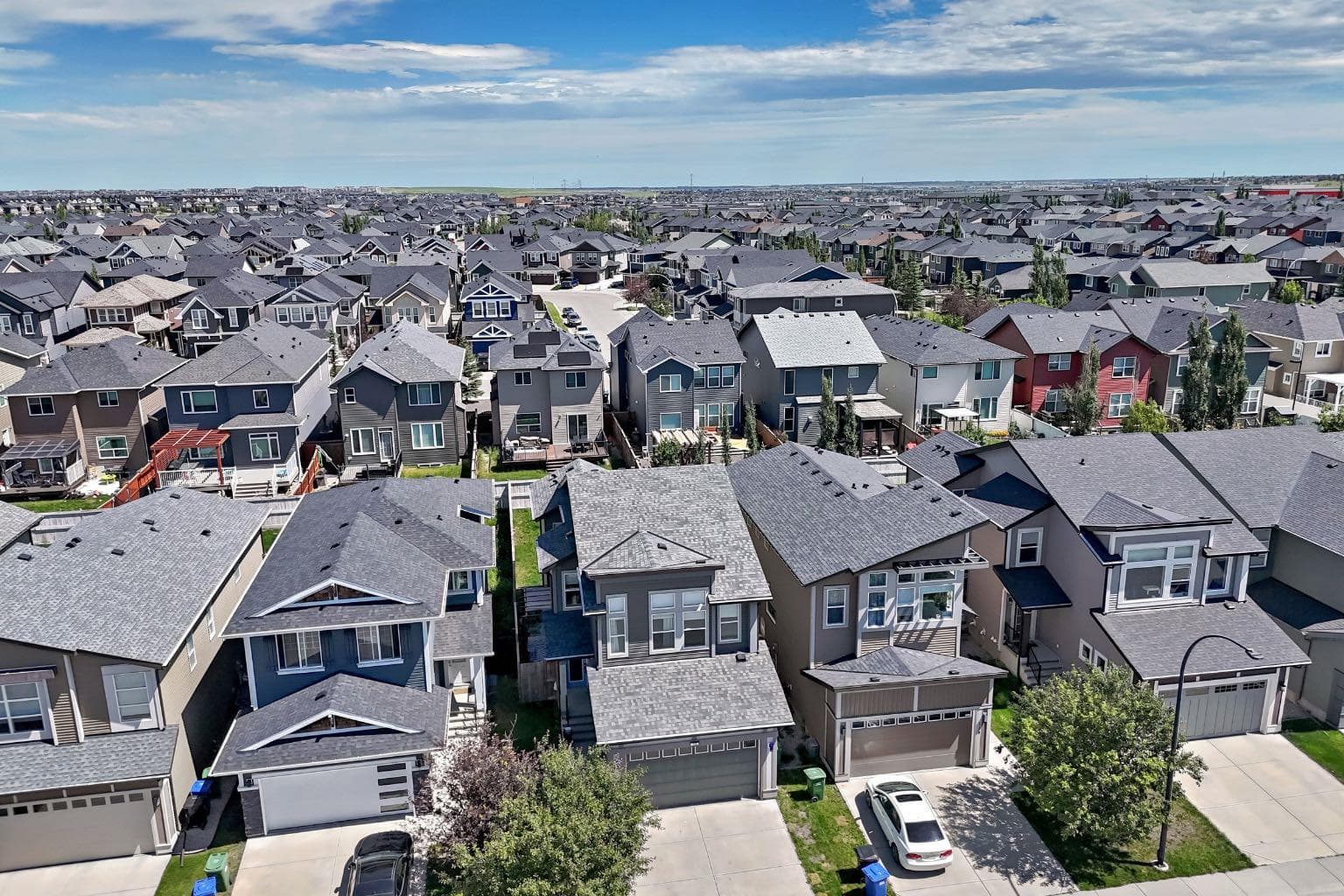 135 Evansridge Crescent NW