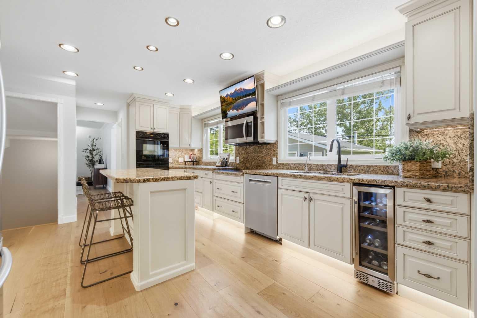 20 Mapleglade Close SE