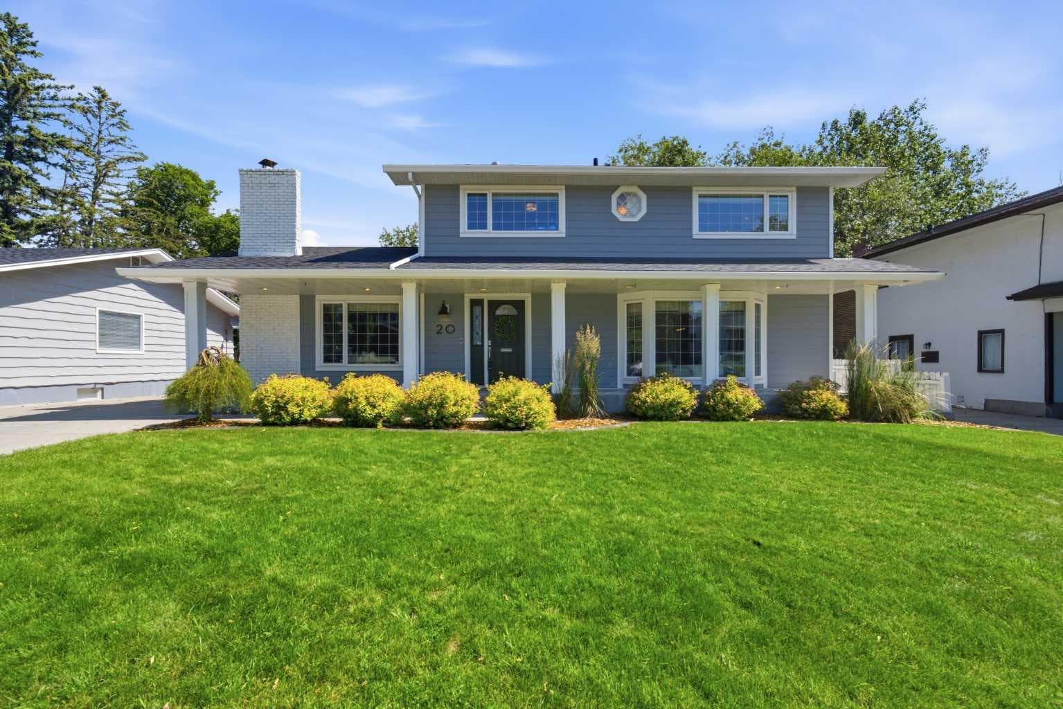 20 Mapleglade Close SE