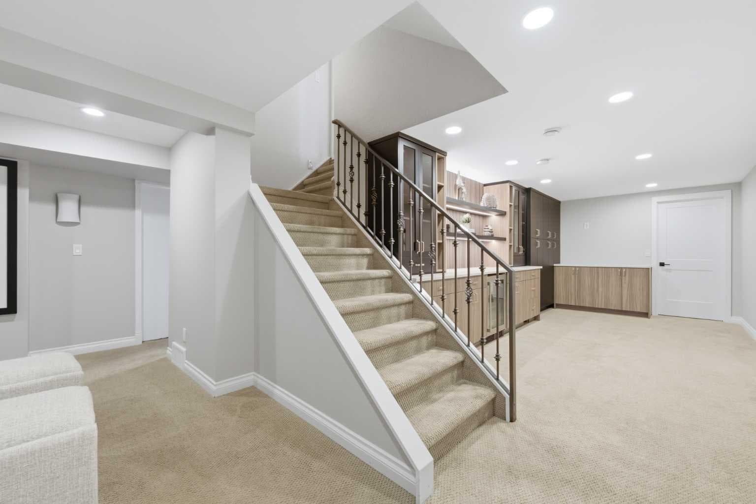 20 Mapleglade Close SE