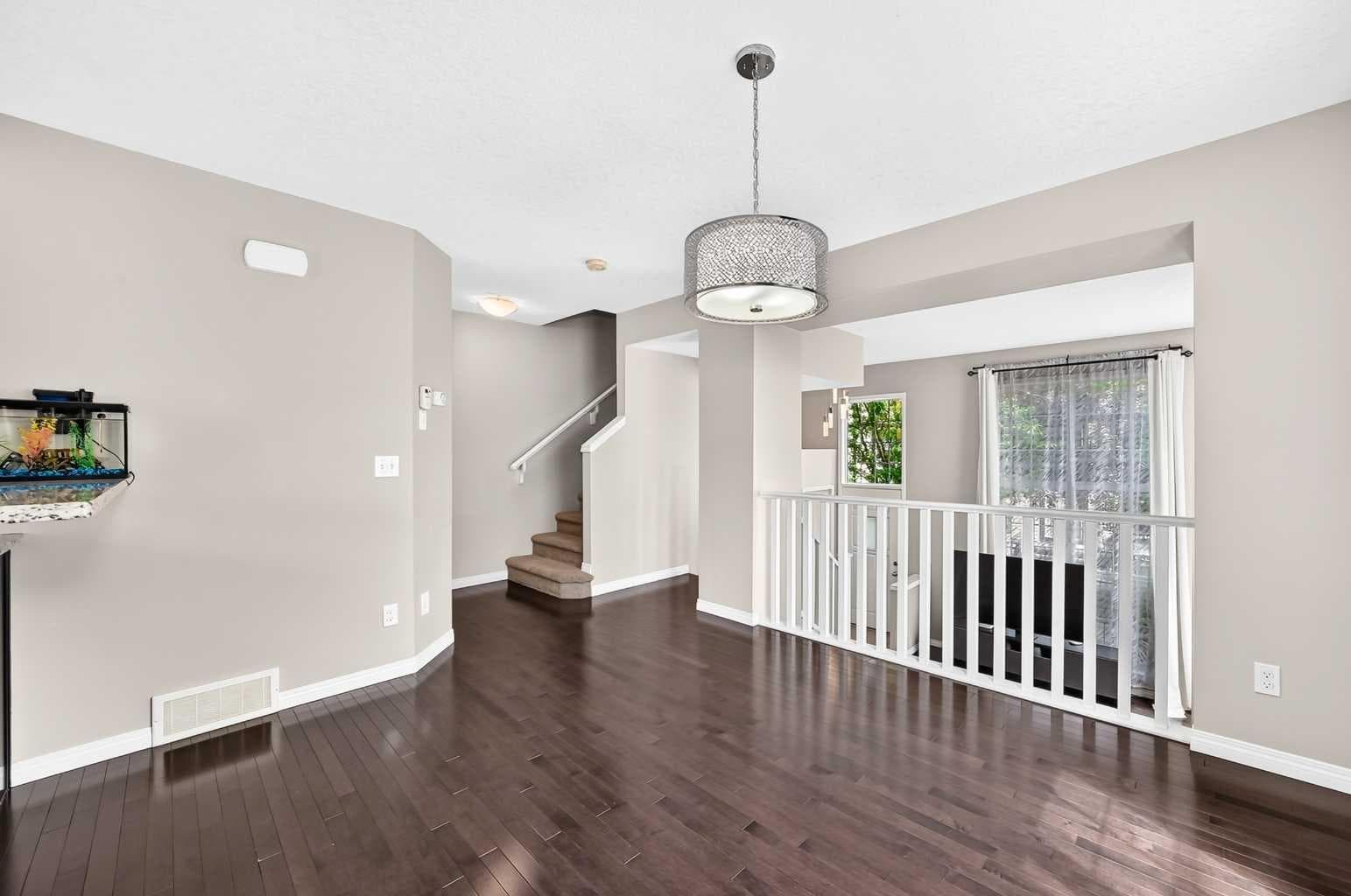 1102 Cranford Court SE